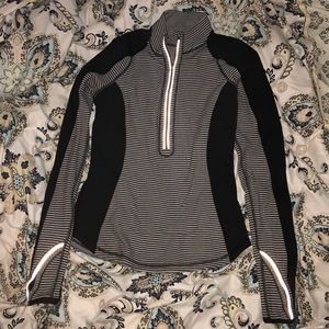 Lululemon reflective quarter zip